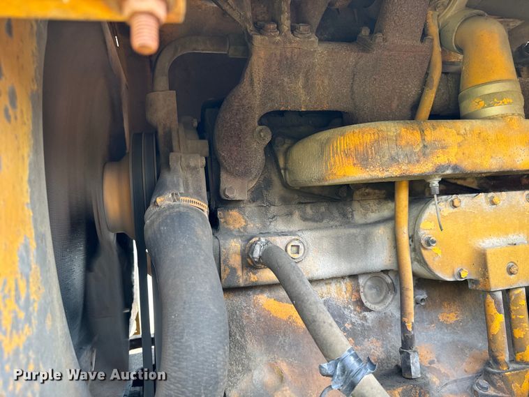 image for item OH9020 John Deere 690B excavator