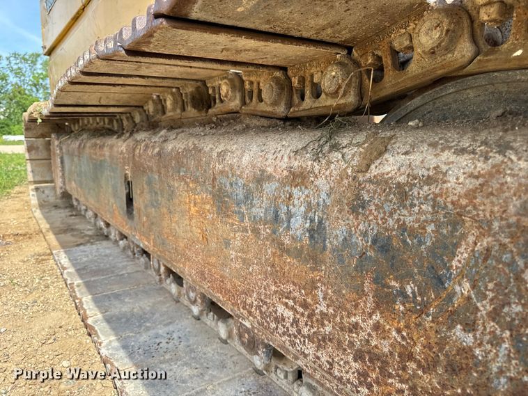 image for item OH9020 John Deere 690B excavator