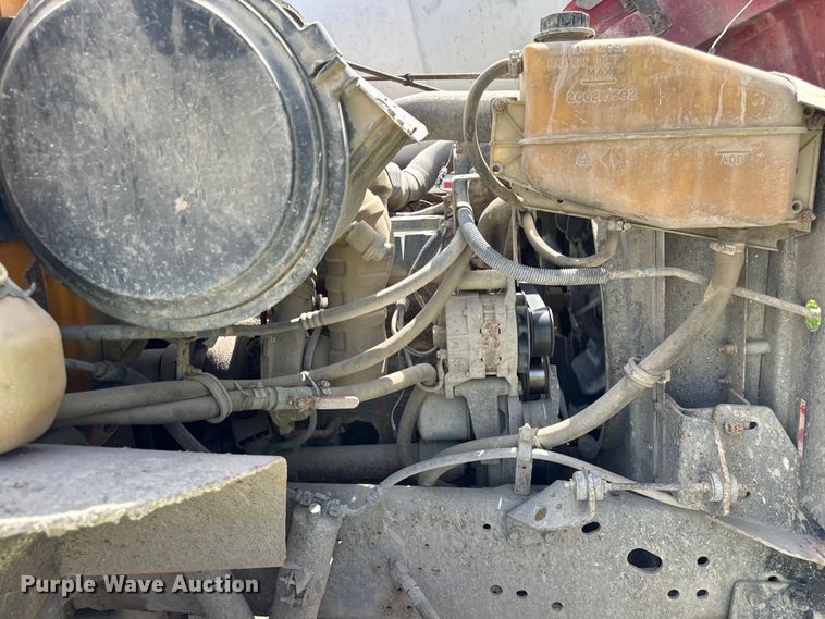 image for item OH9021 1996 International  4900 dump truck