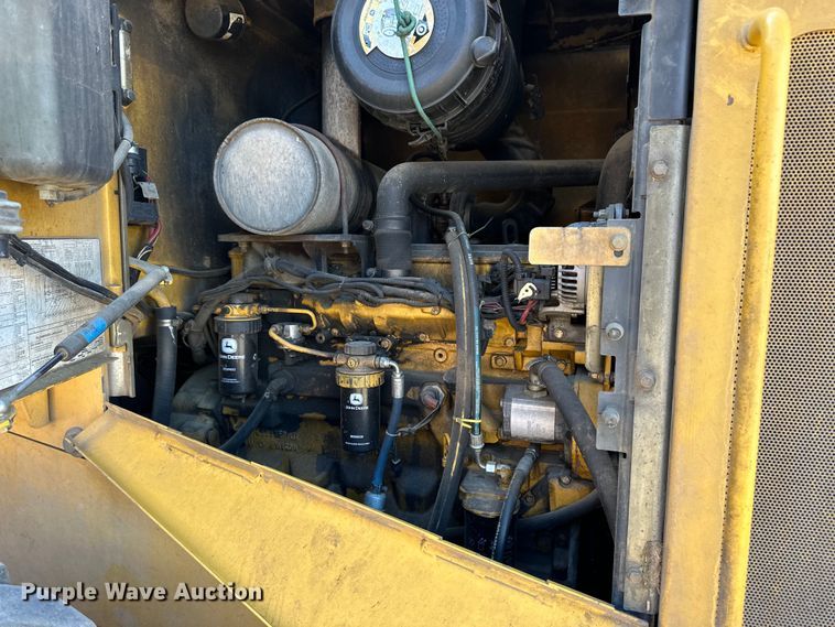 image for item OI9061 2006 John Deere 624J wheel loader