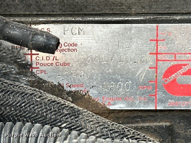 image for item OI9208 1994 Peterbilt 375 dump truck