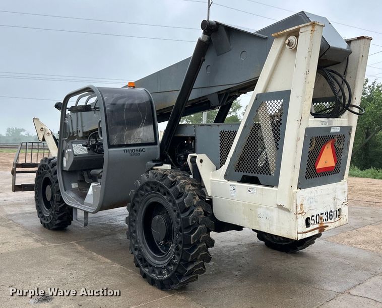 image for item OI9210 2006 Terex TH1056C telehandler