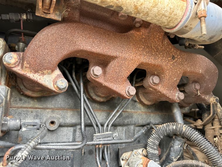 image for item OI9210 2006 Terex TH1056C telehandler