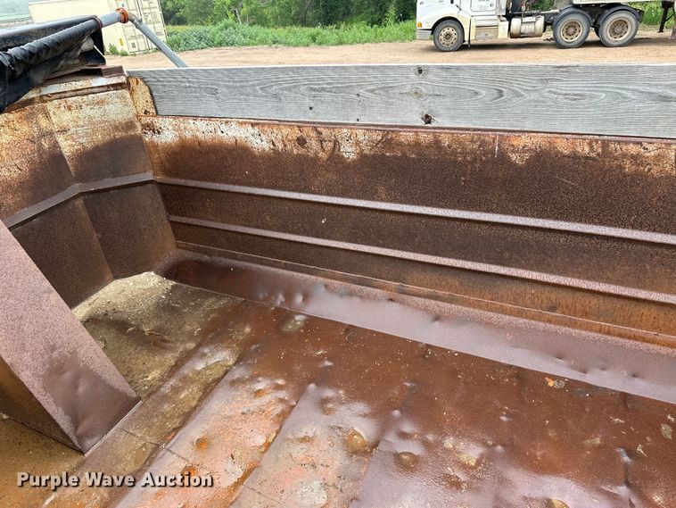 image for item OI9212 1996 Shop built end dump pup trailer