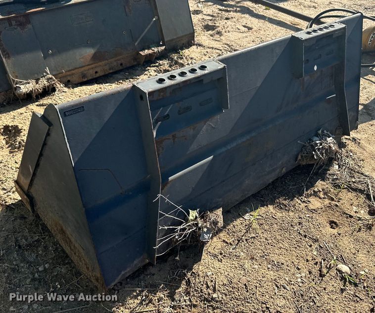 image for item OI9231 Skid steer bucket
