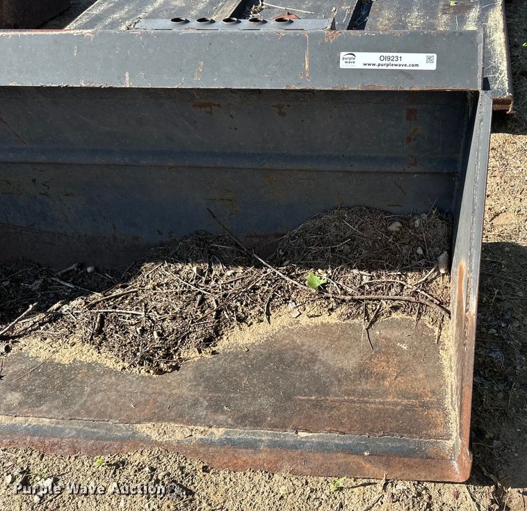 image for item OI9231 Skid steer bucket