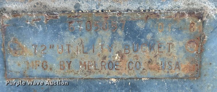 image for item OI9235 Melroe skid steer grapple bucket