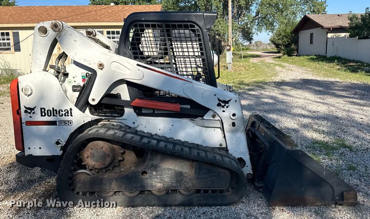 image for item OI9238 2011 Bobcat T650 tracked skid steer loader