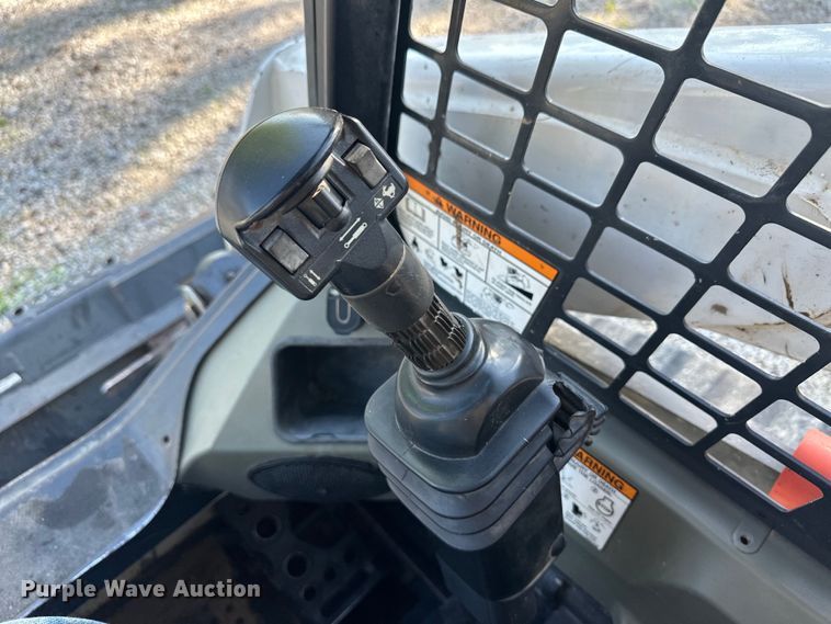 image for item OI9238 2011 Bobcat T650 tracked skid steer loader