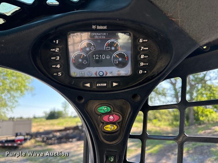 image for item OI9238 2011 Bobcat T650 tracked skid steer loader