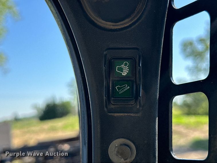 image for item OI9238 2011 Bobcat T650 tracked skid steer loader