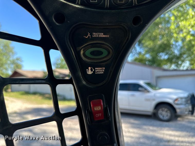 image for item OI9238 2011 Bobcat T650 tracked skid steer loader