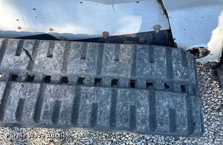 image for item OI9238 2011 Bobcat T650 tracked skid steer loader