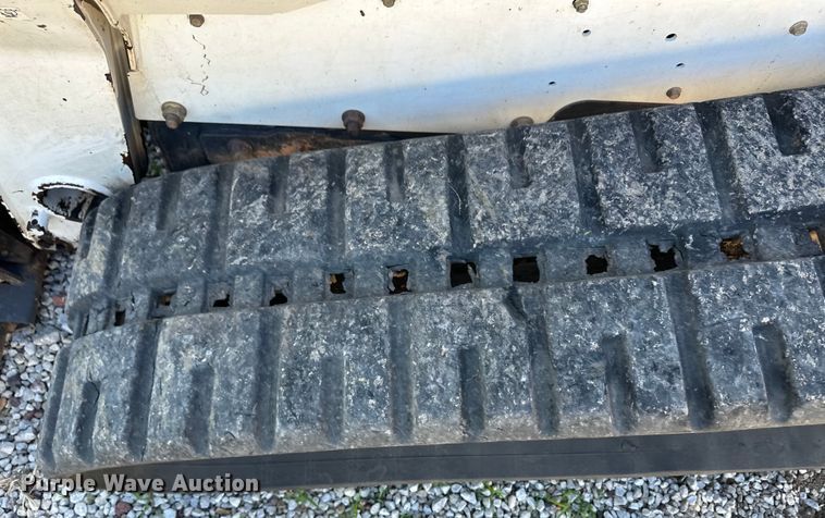 image for item OI9238 2011 Bobcat T650 tracked skid steer loader
