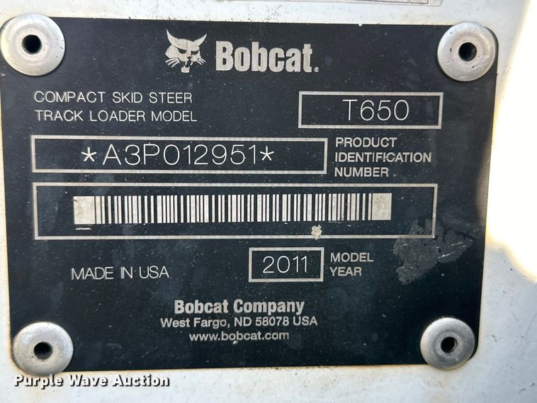 image for item OI9238 2011 Bobcat T650 tracked skid steer loader