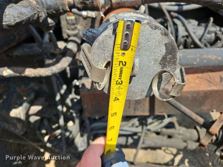 image for item OK9884 2005 Ford F750 oil distributor truck