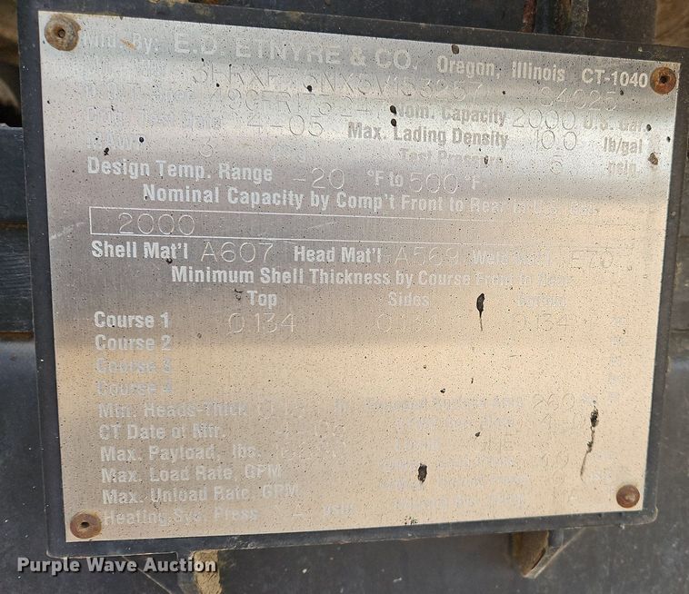 image for item OK9884 2005 Ford F750 oil distributor truck