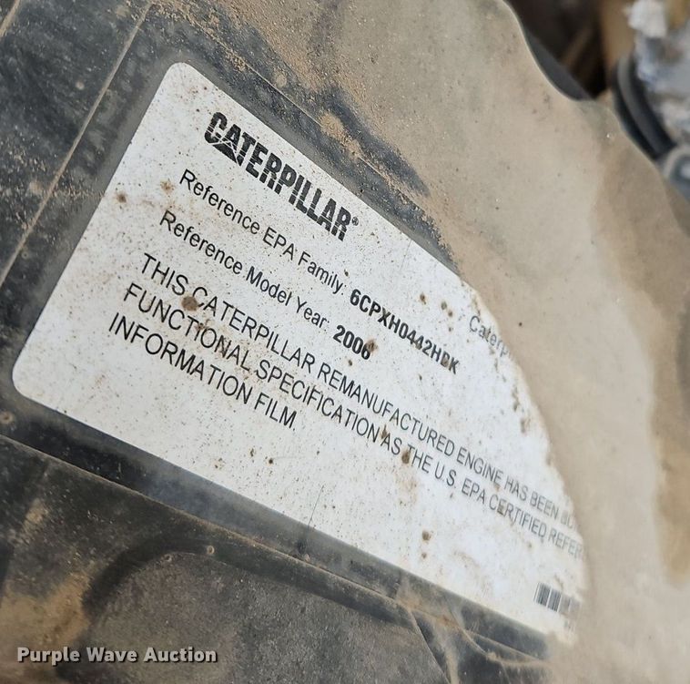 image for item OK9884 2005 Ford F750 oil distributor truck