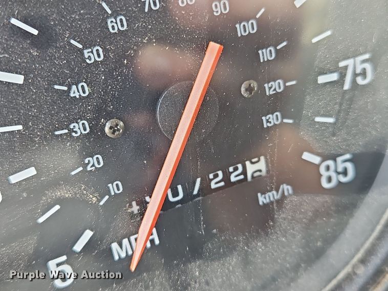 image for item OK9889 1999 Sterling  semi truck