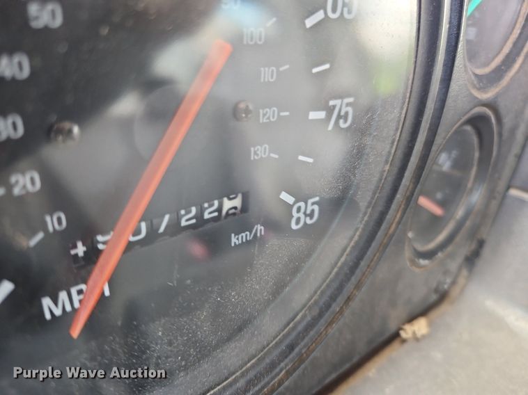 image for item OK9889 1999 Sterling  semi truck