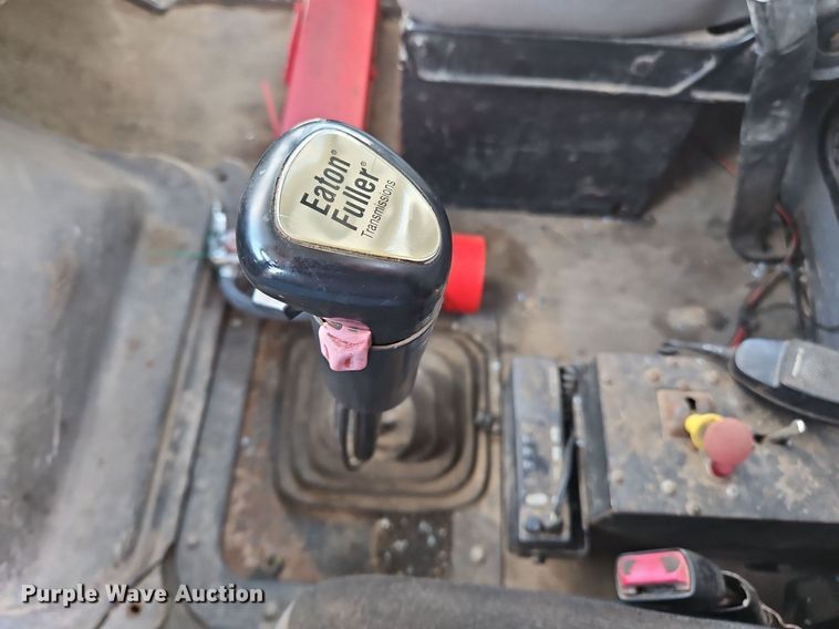 image for item OK9889 1999 Sterling  semi truck