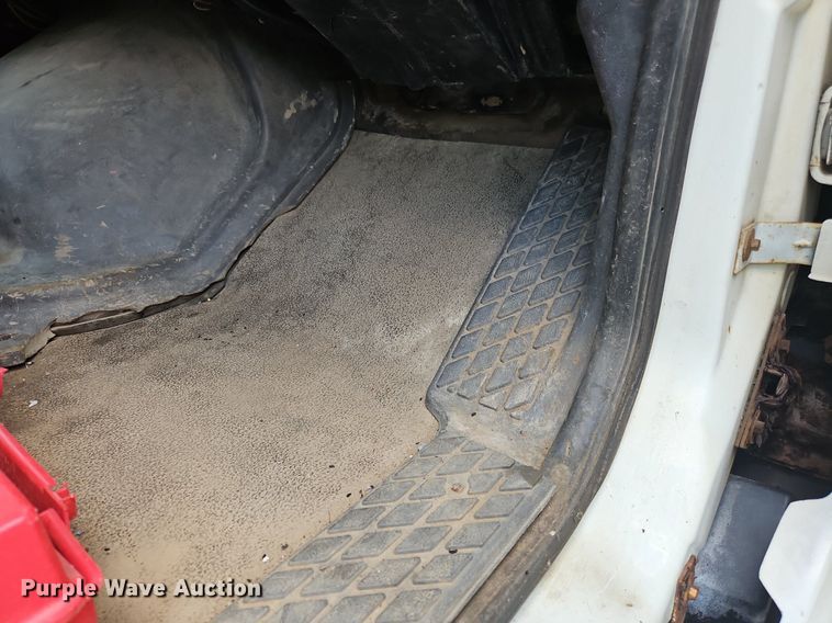 image for item OK9889 1999 Sterling  semi truck