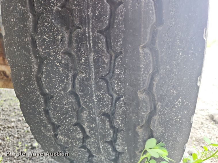 image for item OK9889 1999 Sterling  semi truck