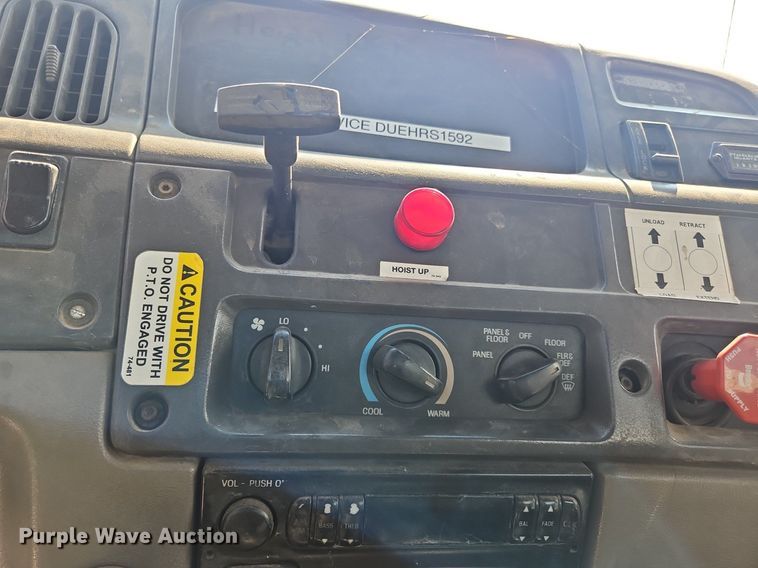 image for item OK9891 1997 Ford water truck