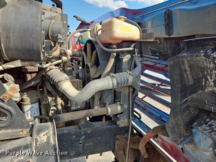 image for item OK9891 1997 Ford water truck