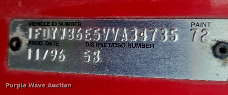 image for item OK9891 1997 Ford water truck