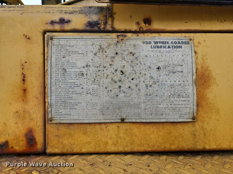 image for item OK9893 1969 Caterpillar  980 wheel loader