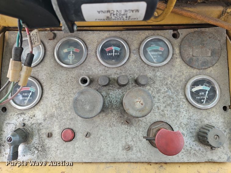 image for item OK9893 1969 Caterpillar  980 wheel loader