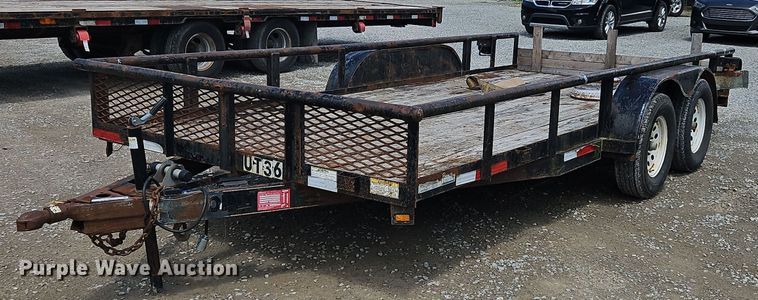 image for item OK9943 2009 Top Hat utility trailer