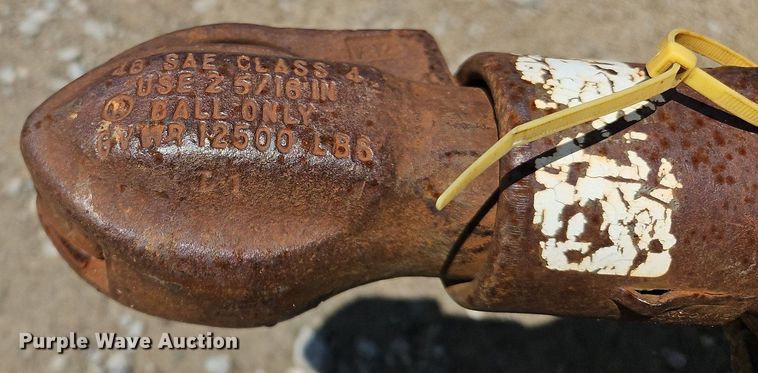 image for item OK9943 2009 Top Hat utility trailer