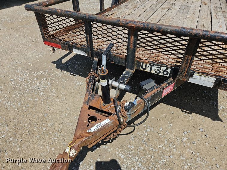 image for item OK9943 2009 Top Hat utility trailer
