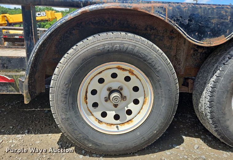 image for item OK9943 2009 Top Hat utility trailer