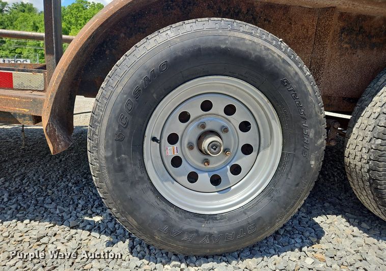 image for item OK9944 2009 C&M utility trailer