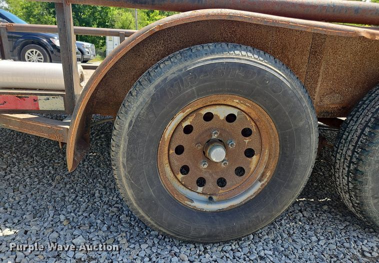 image for item OK9944 2009 C&M utility trailer