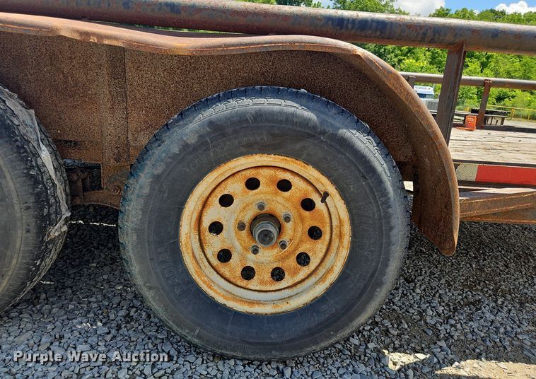 image for item OK9944 2009 C&M utility trailer