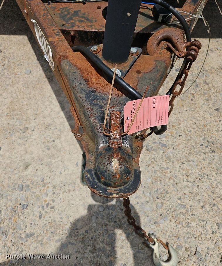 image for item OK9952 2011 C&M utility trailer