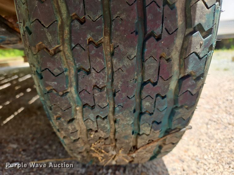 image for item OK9952 2011 C&M utility trailer