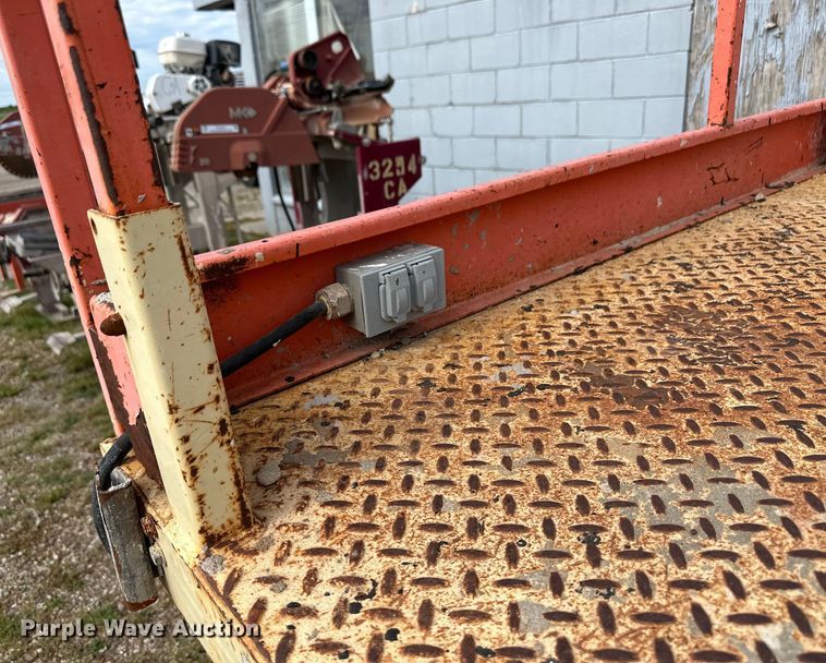 image for item OL9517 JLG 3246E2 scissor lift