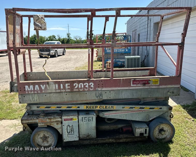 image for item OL9520 Mayville 2033 scissor lift