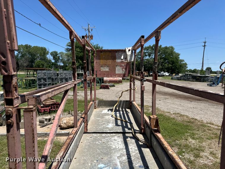 image for item OL9520 Mayville 2033 scissor lift