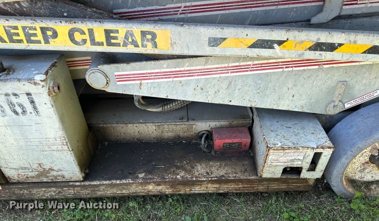 image for item OL9520 Mayville 2033 scissor lift