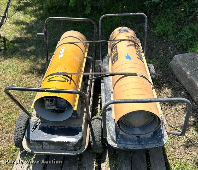 image for item OL9522 (2) Master heaters