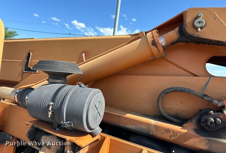 image for item OL9524 1999 Lull 844C-42 Highlander telehandler