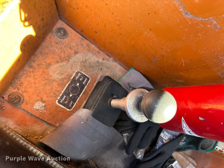 image for item OL9524 1999 Lull 844C-42 Highlander telehandler