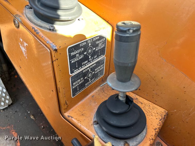 image for item OL9524 1999 Lull 844C-42 Highlander telehandler