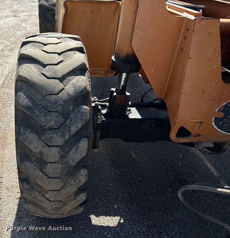 image for item OL9524 1999 Lull 844C-42 Highlander telehandler